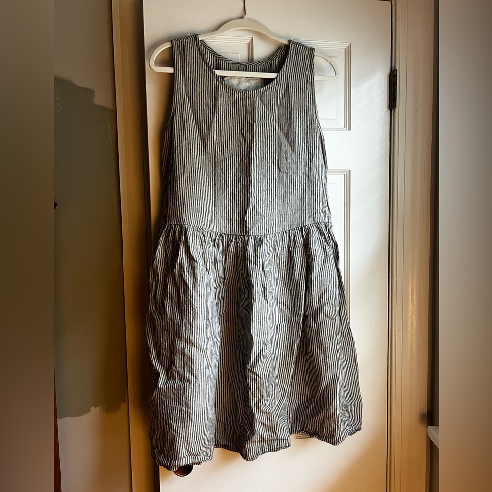 Not perfect linen NPL smock dress, size small / medium